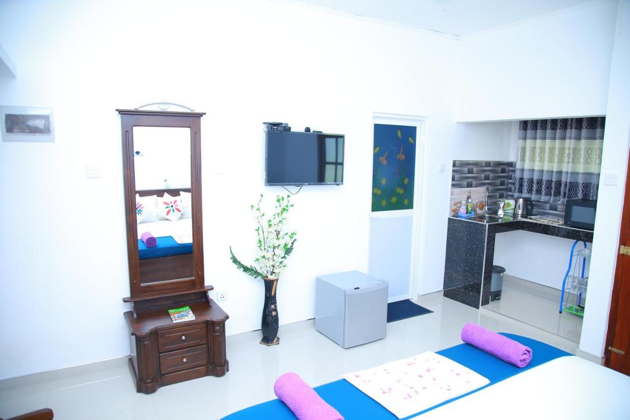 Aken Villa 希克杜沃 外观 照片